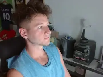Chaturbate Live Sex Cam of freddy_star
