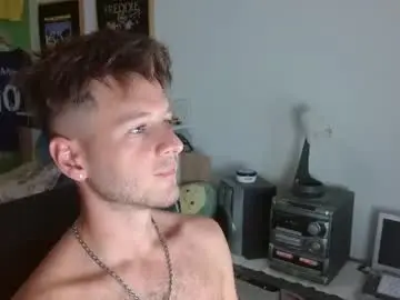 Chaturbate Free Live Porn of freddy_star