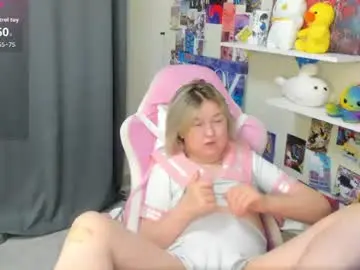 Chaturbate Best live sex cam show of mia_ferd