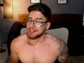 Chaturbate Adult Webcams of mike_montoya
