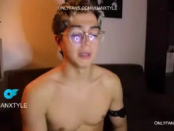 Chaturbate Free Live Porn of juancamroom