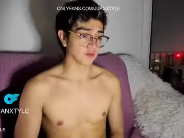 Chaturbate Live Porn of juancamroom