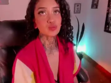 Chaturbate Best live sex cam show of cata_greenn