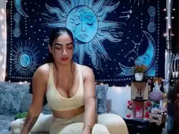 Chaturbate Free Live Porn of kylie_capricorn