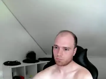 Chaturbate Adult Webcam of j_german783377
