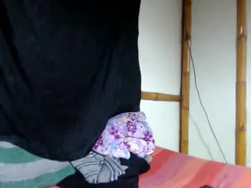Chaturbate Adult Webcams of miahells
