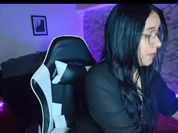 Chaturbate Live Sex of roose_icamila