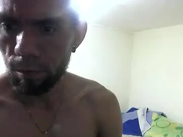 Chaturbate Watch Live Sex Cams of thomas2wood