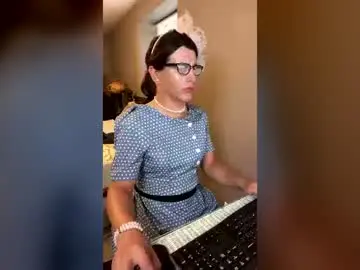 Chaturbate Sex Chat of missnicolenicolenicole