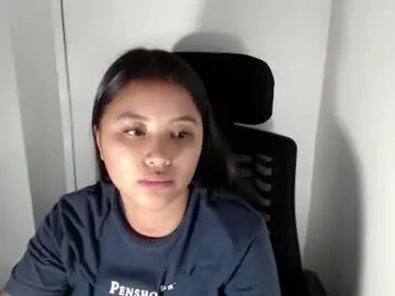 Chaturbate Sex Cam of lovely_kiara16