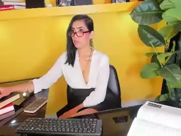 Chaturbate Best live sex cam show of miakarsson