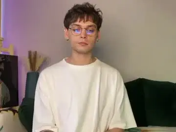 Chaturbate Best live sex cam show of oliverlawrence
