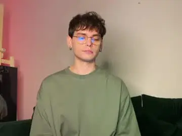 Chaturbate Sex Cam of oliverlawrence