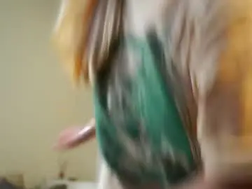Chaturbate Live Sex Cam of arnitahollingshead
