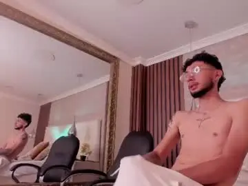 Chaturbate Best live sex cam show of noah_ashford