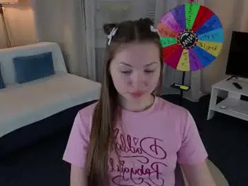 Chaturbate Live Sex Cam of arishasky