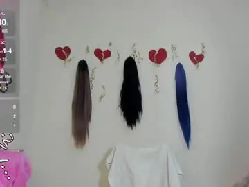 Chaturbate Watch Live Sex Cams of brucee_venturee