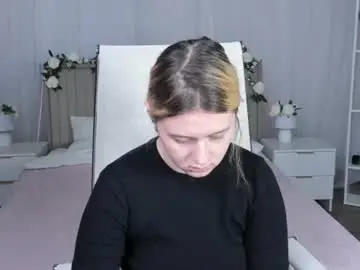 Chaturbate Live Sex Cam of celestinemauriac