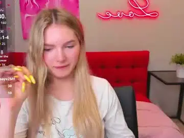 Chaturbate Watch Live Sex Cams of evelineamore