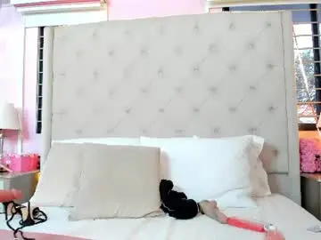 Chaturbate Sex Cam of scarlett_leblanc_