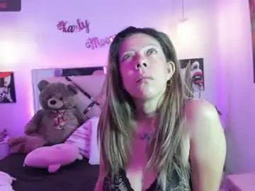 Chaturbate Live Porn of karly_moonn