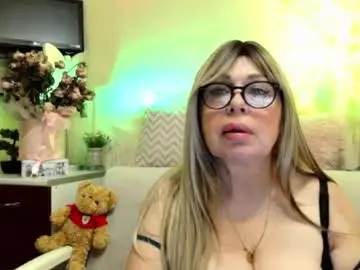 Chaturbate Nude Webcam of susiexnoreen