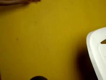 Chaturbate Best live sex cam show of sweetpussy135