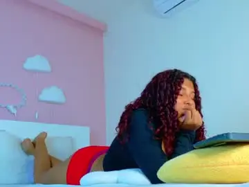 Chaturbate Nude Webcam of amelialaurent_