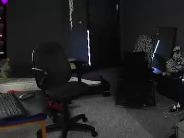 Chaturbate Live Sex Cam of just_hairy_man