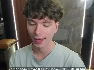 Chaturbate Live Porn of calvin_loves_you