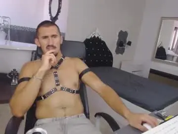 Chaturbate Live Sex Cam of gradycruz