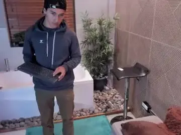 Chaturbate Watch Live Sex Cams of andyjoy_
