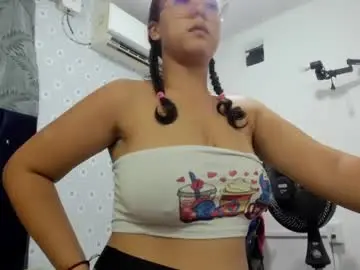 Chaturbate Free Live Porn of latina_cute_20