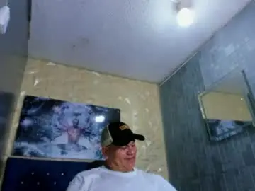 Chaturbate Watch Live Sex Cams of tyleer_scot
