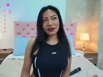 Chaturbate Sex Cam of isis_choi