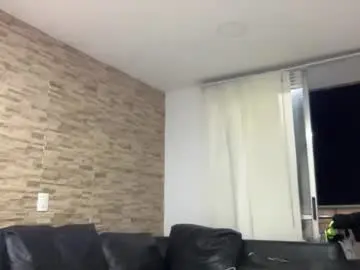 Chaturbate Free Porn Cam of bob_pettersonn