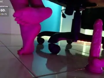 Chaturbate Free Porn Cam of little_mars1