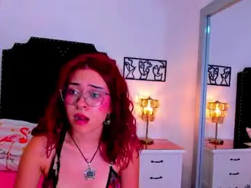 Chaturbate Adult Webcam of scarlett_star_7