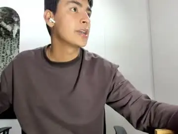Chaturbate Adult Webcams of alexandluke1
