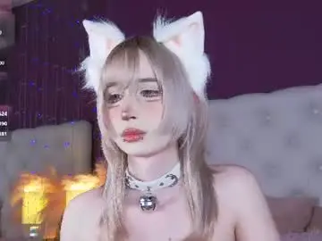 Chaturbate Live Sex Cam of cutetomie