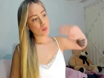 Chaturbate Adult Video Chat of im_caro