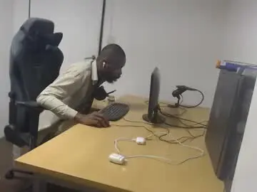 Chaturbate Live Porn of masterdomfuck