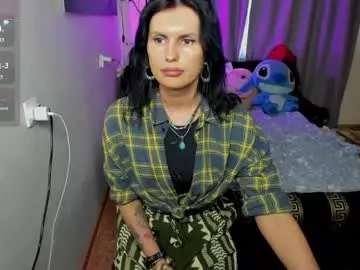 Chaturbate Live Porn of monica_elder