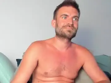 Chaturbate Sex Cam of 10in_deluxe
