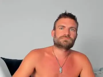 Chaturbate Free Porn Cam of 10in_deluxe