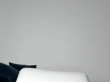 Chaturbate Adult Webcam of 10in_deluxe