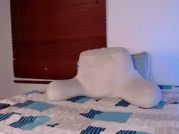 Chaturbate Live Sex Cam of deivy_gram