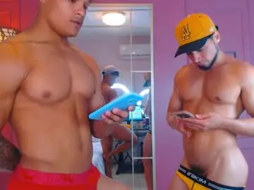 Chaturbate Best Webcam of hotcrew_