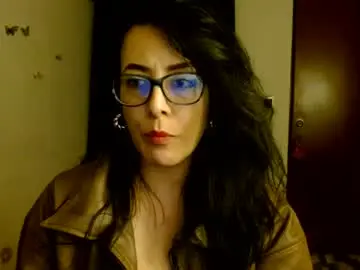 Chaturbate Best live sex cam show of ela_3611