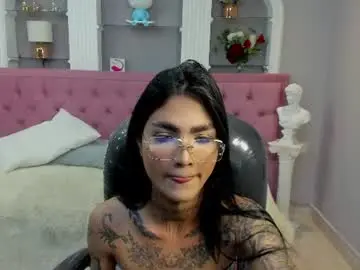 Chaturbate Sex Cam of ariadna_05